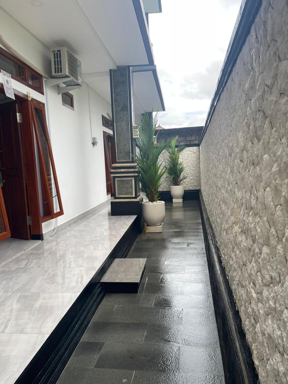 Shin In Bali Otel Kuta Lombok Dış mekan fotoğraf
