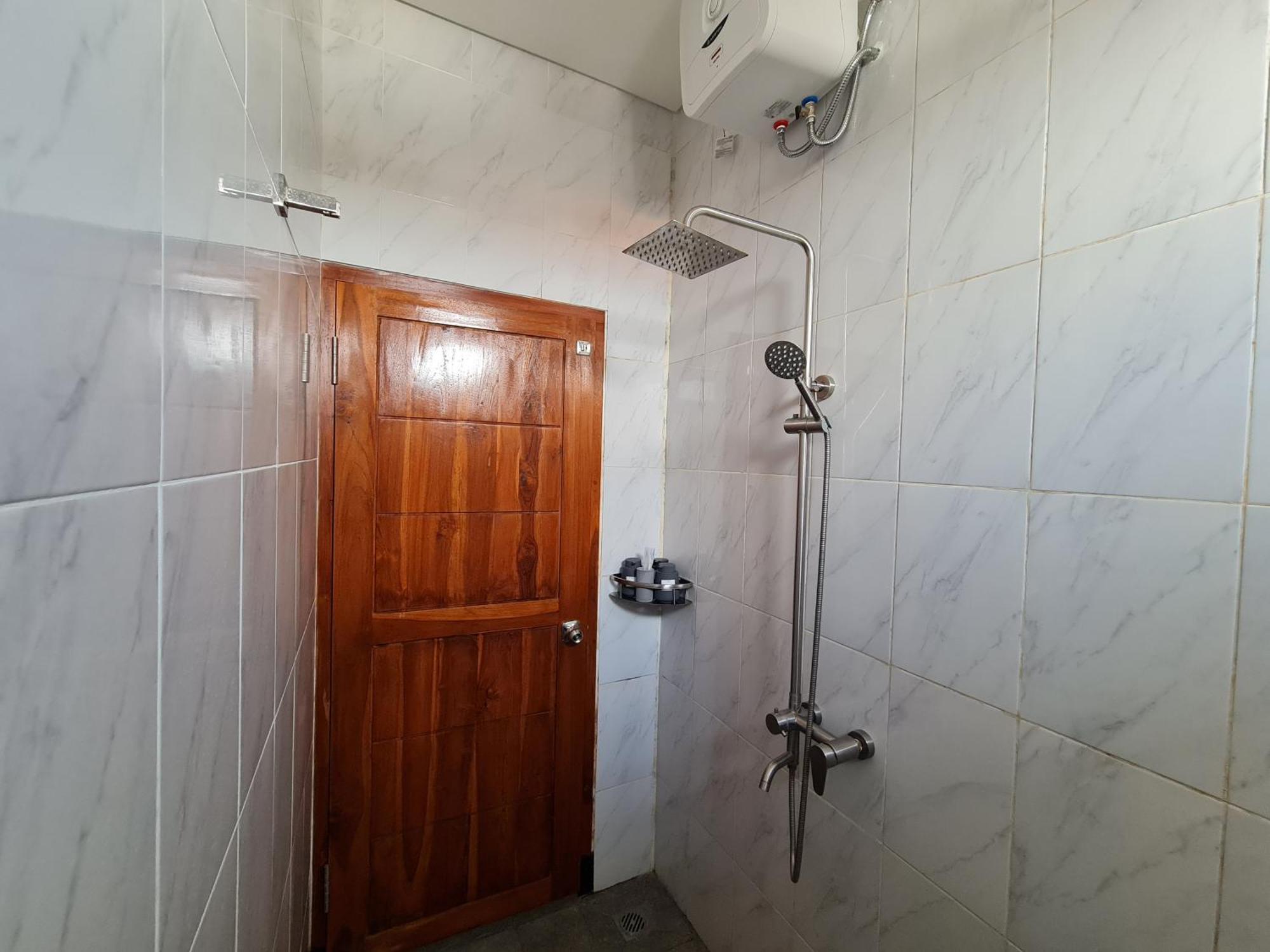 Shin In Bali Otel Kuta Lombok Dış mekan fotoğraf